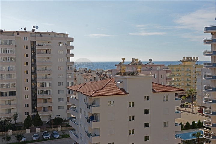 Меблированная квартира с двумя спальнями в Махмутларе