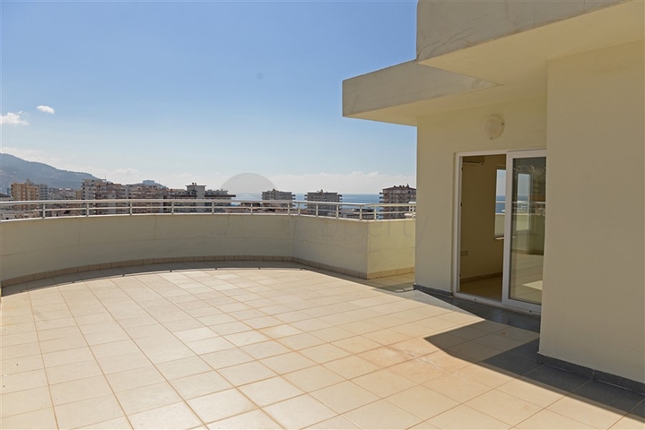 Пентхаус с видом на море по очень выгодной цене