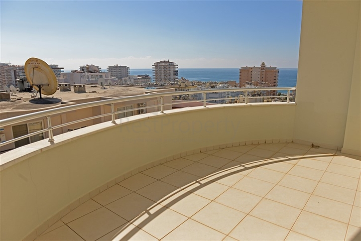 Пентхаус с видом на море по очень выгодной цене