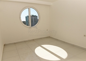 Трехкомнатная квартира с отдельной кухней в Махмутларе