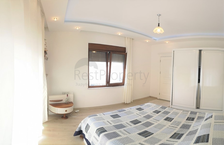 Вилла с тремя спальнями в 250 метрах от моря в Конаклы