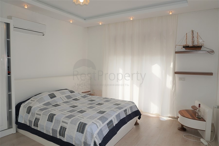 Вилла с тремя спальнями в 250 метрах от моря в Конаклы