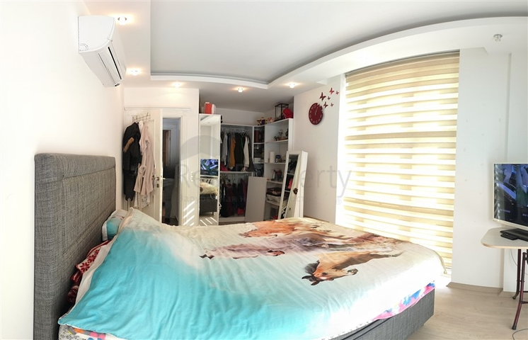 Вилла с тремя спальнями в 250 метрах от моря в Конаклы