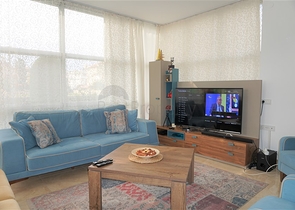 Вилла с тремя спальнями в 250 метрах от моря в Конаклы