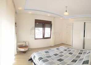 Вилла с тремя спальнями в 250 метрах от моря в Конаклы