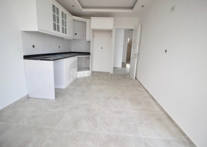 Трехкомнатная квартира с отдельной кухней в Кестеле