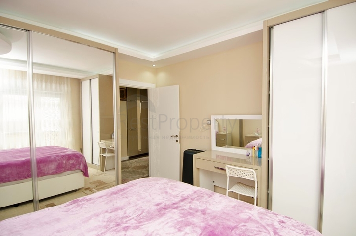 Трехкомнатная квартира в микрорайоне Хурма Коньяалты