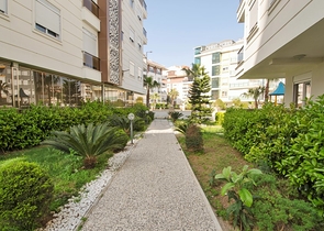 Трехкомнатная квартира в микрорайоне Хурма Коньяалты