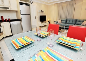 Меблированная квартира с двумя спальнями в районе Махмутлар