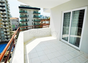 Меблированная квартира с двумя спальнями в районе Махмутлар