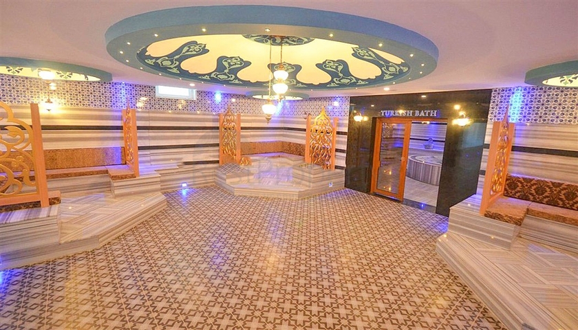 Двухкомнатная квартира в комплексе с богатой инфраструктурой в Оба