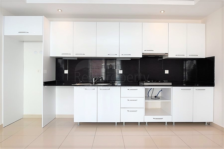 Двухкомнатная квартира в комплексе с богатой инфраструктурой в Оба