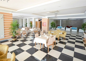 Двухкомнатная квартира в комплексе с богатой инфраструктурой в Оба