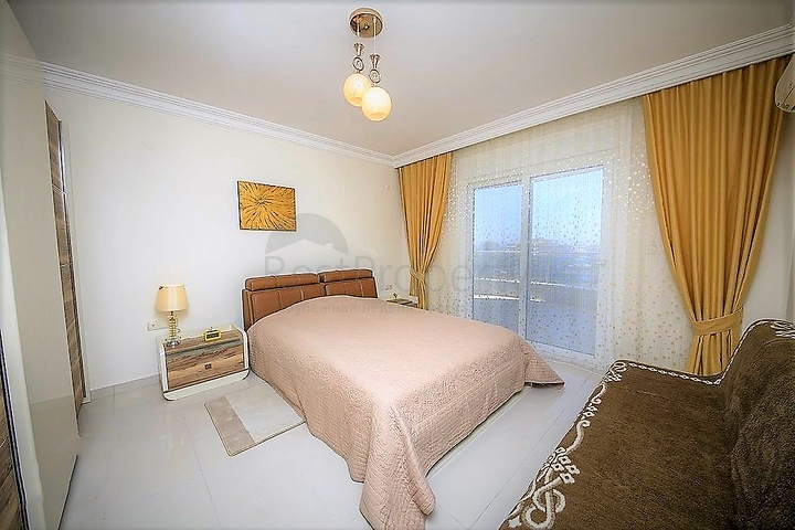 Меблированная квартира с двумя спальнями в Махмутларе