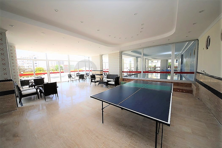 Меблированная квартира с двумя спальнями в Махмутларе