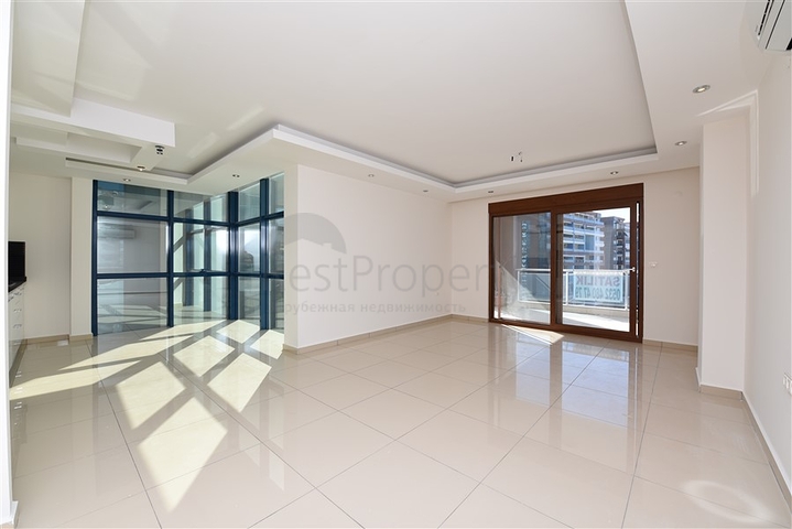 Трехкомнатная квартира в благоустроенном комплексе