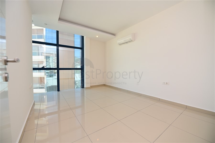 Трехкомнатная квартира в благоустроенном комплексе