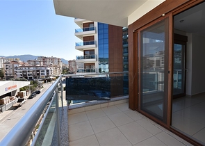 Трехкомнатная квартира в благоустроенном комплексе