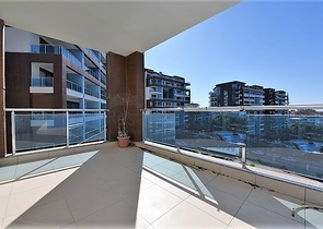 Трехкомнатная квартира в благоустроенном комплексе