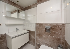 Трехкомнатная квартира в благоустроенном комплексе