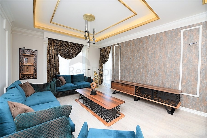 Меблированная квартира в комплексе класса люкс