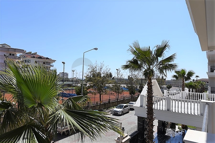 Меблированная квартира в комплексе класса люкс