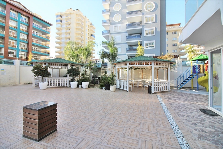 Большой пентхаус с видом на море в районе Махмутлар