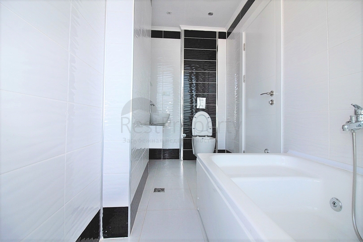 Большой пентхаус с видом на море в районе Махмутлар