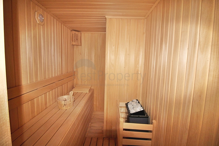 Большой пентхаус с видом на море в районе Махмутлар