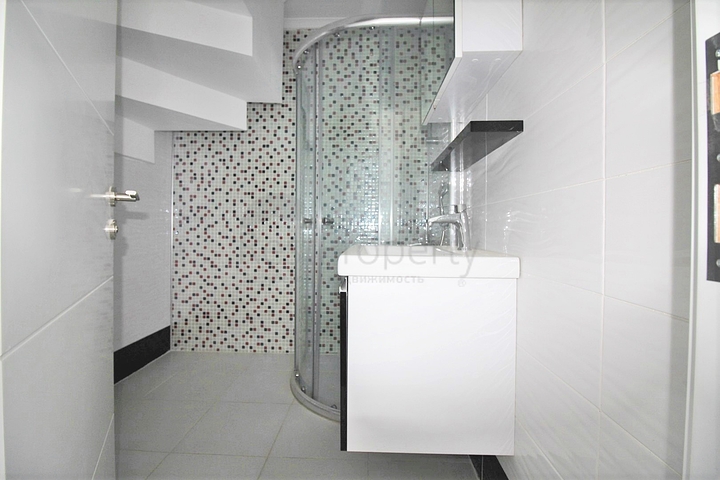 Большой пентхаус с видом на море в районе Махмутлар