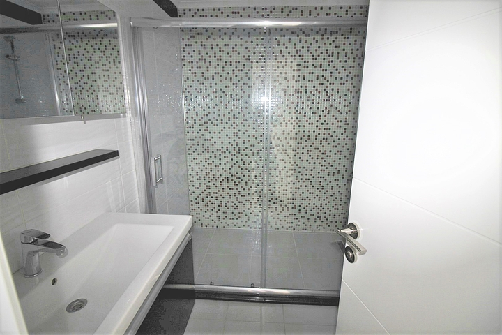 Большой пентхаус с видом на море в районе Махмутлар