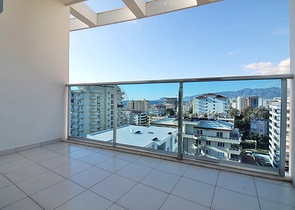 Большой пентхаус с видом на море в районе Махмутлар