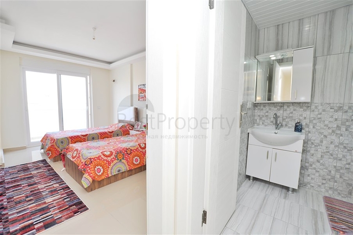 Меблированный пентхаус по очень выгодной цене