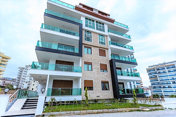 Квартира с одной спальной комнатой в Тосмуре