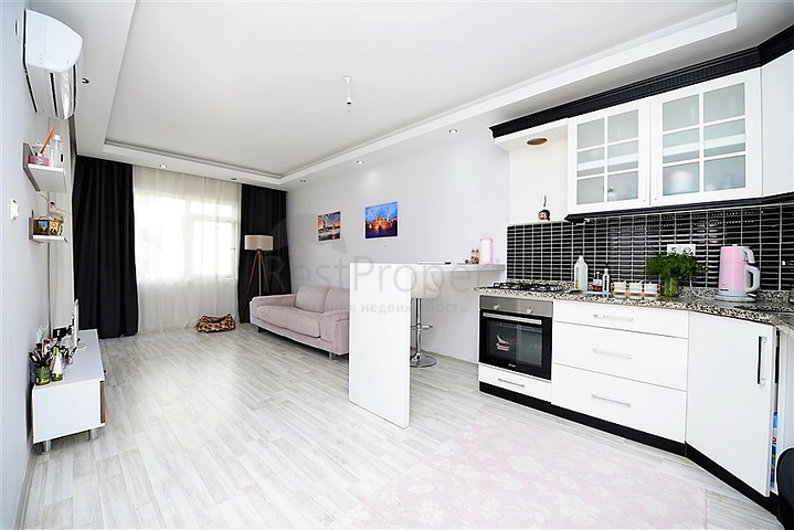 Двухкомнатная квартира в двух шагах от моря в районе Оба