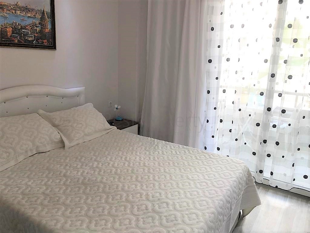 Двухкомнатная квартира в двух шагах от моря в районе Оба