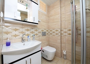 Двухкомнатная квартира в двух шагах от моря в районе Оба