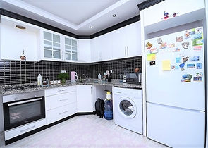 Двухкомнатная квартира в двух шагах от моря в районе Оба