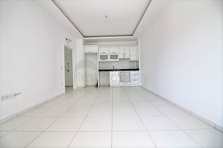 Трёхкомнатная квартира в благоустроенном комплексе Махмутлара