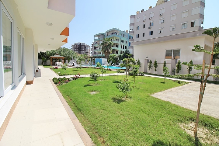 Трёхкомнатная квартира в благоустроенном комплексе Махмутлара