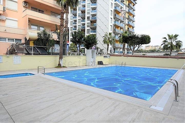 Большая квартира для всей семьи в центре Алании