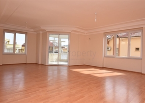 Большая квартира для всей семьи в центре Алании