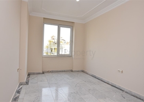 Большая квартира для всей семьи в центре Алании