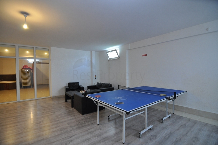 Квартира 1+1 с видом на парк в комплексе в Коньяалты 