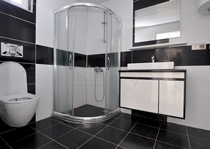 Квартира 1+1 с видом на парк в комплексе в Коньяалты 