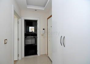 Квартира 1+1 с видом на парк в комплексе в Коньяалты 