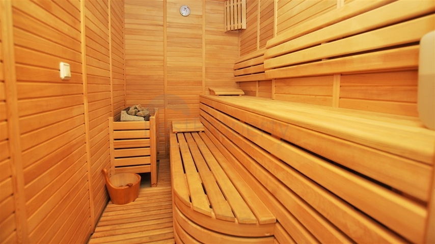 Меблированный пентхаус с видом на море в Махмутларе