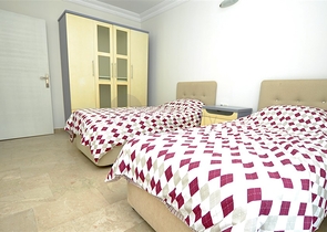 Меблированный пентхаус с видом на море в Махмутларе