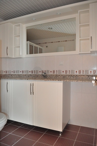 Пентхаус с четырьмя спальными комнатами в Махмутларе