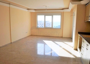 Пентхаус с четырьмя спальными комнатами в Махмутларе